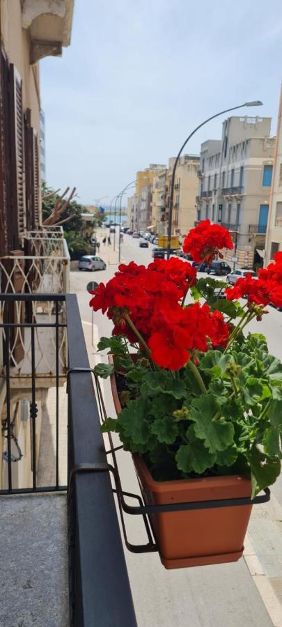 Residence Barbara Трапани Екстериор снимка